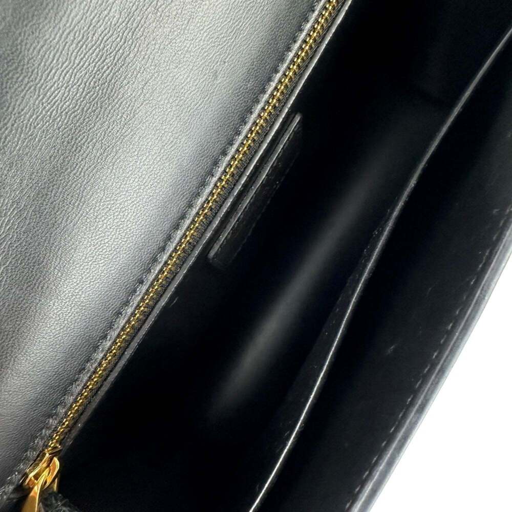 CHRISTIAN DIOR Black Leather Shoulder Bag - Picture 8 of 14
